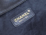 CHANEL MEDIUM MAXI SHOPPING BAG 47 IN BLACK CALFSKIN GOLD-TONE METAL - Image 2