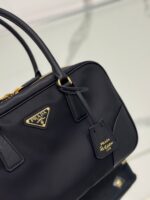 MEDIUM TOP HANDLE BAG 30 IN BLACK NYLON AND CALFSKIN TRIM - Image 2