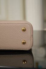 Louis Vuitton Capucines - Image 2