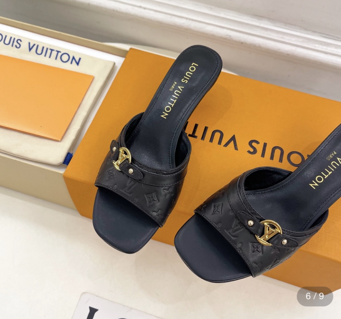 Screenshot Louis Vuitton LV Frame mules - Image 1