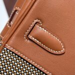 HN 30CM IN GOLD SWIFT AND BLACK/WHITE/BROWN TOILE CANVAS - Image 4