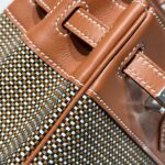 HN 25CM IN GOLD SWIFT AND BLACK/WHITE/BROWN TOILE CANVAS - Image 9
