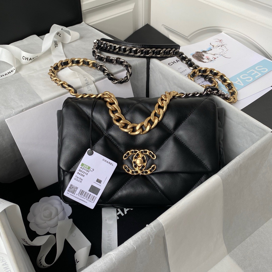 img_4716-1.jpeg Chanel 19 Flap Bag Black Lambskin Gold Hardware - Image 1