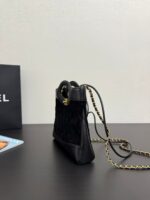 Chanel 31 Mini Shopping Bag - Image 3