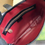 JACKIE SMALL SHOULDER BAG 27 IN BLACK CRACKED LACQUER GOLD HARDWARE - Image 3