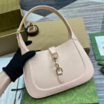 JACKIE SMALL SHOULDER BAG 27 IN LIGHT PINK CRACKED LACQUER GOLD HARDWARE - Image 4