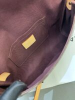 Louis Vuitton Favorite MM - Image 2