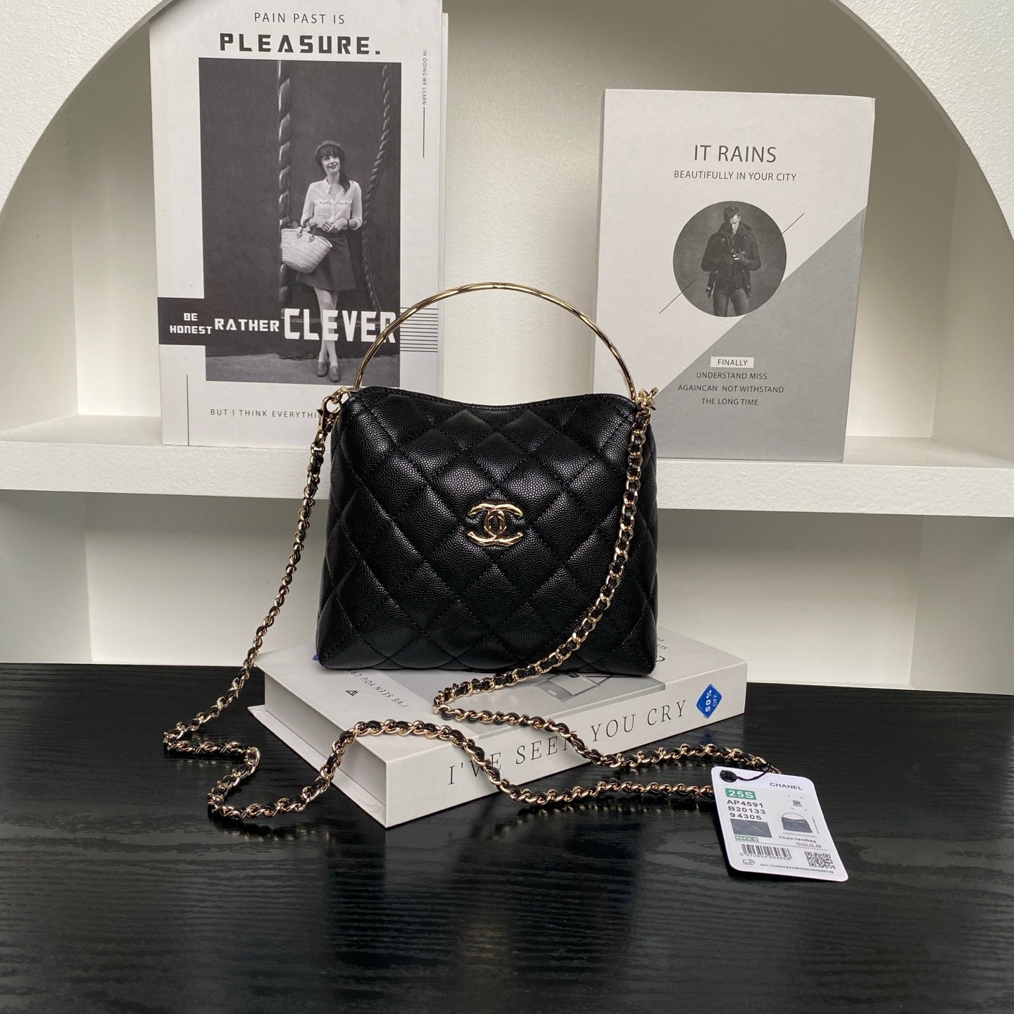 img_70762a6f_20250413_i1744551923277_8495_0_0_jpg.jpg Chanel 24A Hobo Handbag in black quilted caviar leather - Image 1