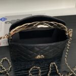 Chanel 24A Hobo Handbag in black quilted caviar leather - Image 9