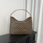 Louis Vuitton Slouchy MM bag in Monogram canvas