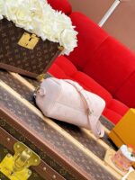 Louis Vuitton Speedy 20 in pink Monogram Empreinte - Image 2