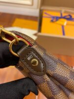 Louis Vuitton Damier Ebene Favorite PM bag - Image 3