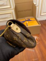 Louis Vuitton Favorite Monogram PM (Petite Modèle) bag - Image 6