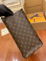 Louis Vuitton OnTheGo GM Monogram Giant Reverse canvas - Image 3
