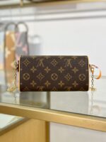 Louis Vuitton Monogram Pochette Camille in monogram canvas - Image 5