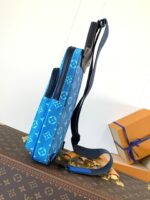 LV AVENUE SLINGBAG 31 IN BLUE AND BROWN TAIGA LEATHER - Image 4