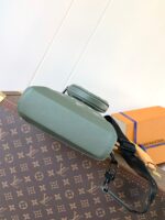 LV DUO CROSSBAG BAG 42 IN GREEN AND WHITE MONOGRAM SHADOW COWHIDE - Image 6