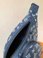 LV DUO CROSSBAG BAG 42 IN BLUE AND WHITE MONOGRAM SHADOW COWHIDE - Image 5