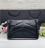 Saint Laurent Small Loulou Puffer shoulder bag in black with Chain Strap - Image 4