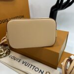 Louis Vuitton Alma backpack in the signature brown monogram canvas - Image 3