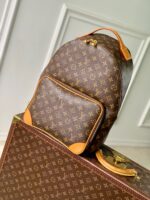 Louis Vuitton Discovery Cargo Backpack in Monogram canvas