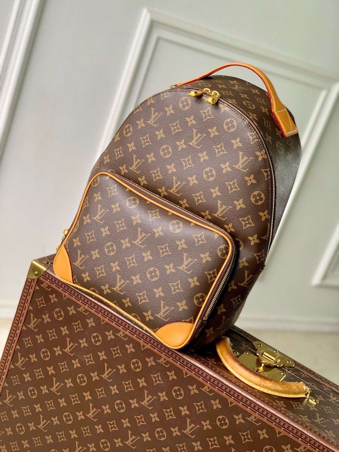 img_8606-1.jpeg Louis Vuitton Discovery Cargo Backpack in Monogram canvas - Image 1