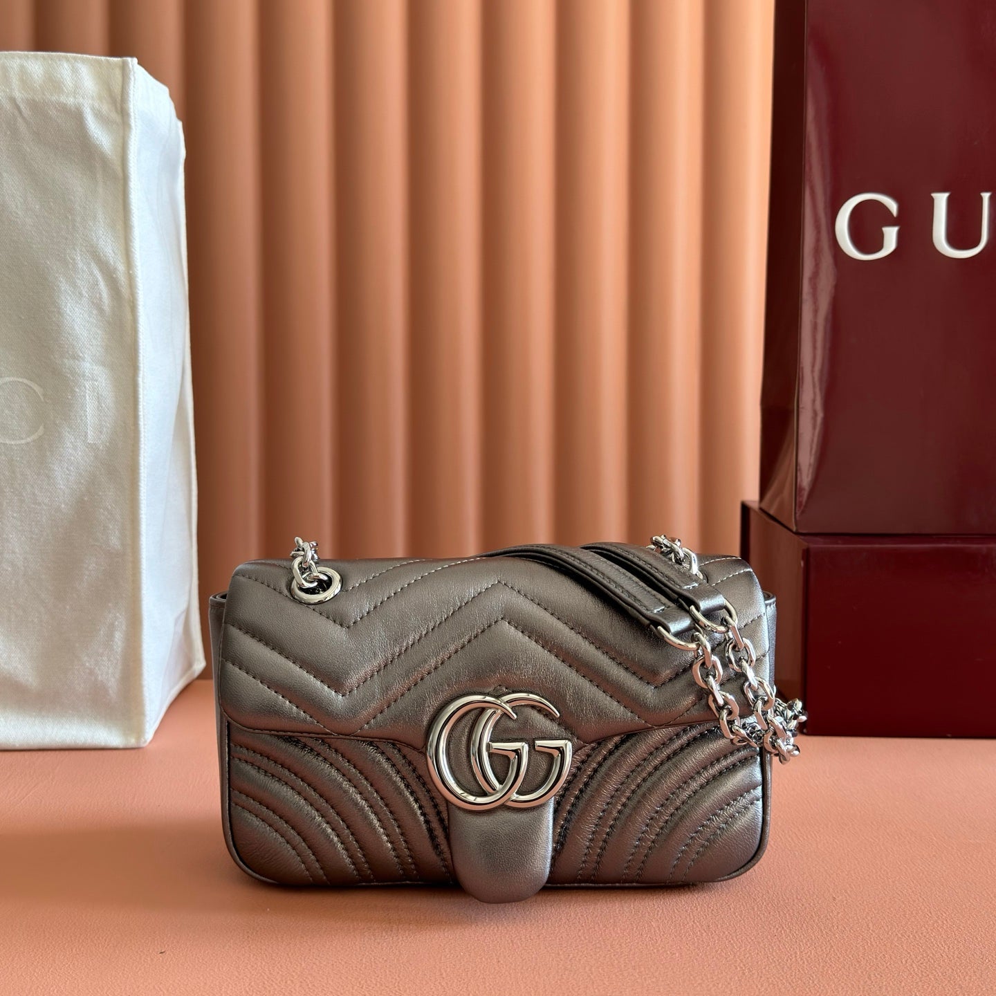 img_89648692_20251228_i1766915748128_8950_0_0_jpg.jpg GUCCI GG MARMONT BAG 22 IN WARM GRAY BROWN LAMBSKIN - Image 1
