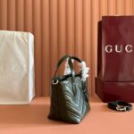 GUCCI GG MARMONT TOTE BAG 17 IN MOSS GREEN - Image 3