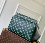 LV Discovery Backpack PM - Image 5