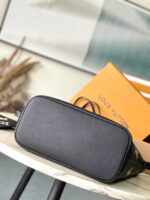 LV NEVERFULL MM IN BLACK CREAM MONOGRAM EMPREINTE LEATHER - Image 4
