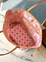 LV NEVERFULL MM 31 IN CORAL MONOGRAM TILES CANVAS - Image 5