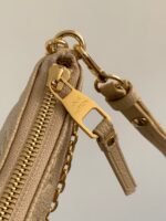 LV EASY POUCH ON STRAP 19 IN BEIGE MONOGRAM EMPREINTE LEATHER - Image 4