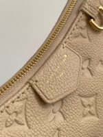 LV EASY POUCH ON STRAP 19 IN BEIGE MONOGRAM EMPREINTE LEATHER - Image 7