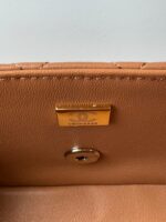 CHANEL FLAP BAG 20 IN BRONZE BROWN LAMBSKIN WITH HANDLE - Image 9