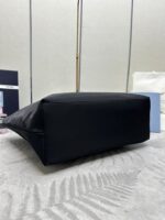MEDIUM SHOPPING BAG 40 IN BLACK RE-NYLON FABRIC - Image 2