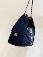 CHANEL 25 HANDBAG 30 IN DENIM GOLD HARDWARE - Image 7