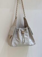 CHANEL 25 HANDBAG IN CREAM SMALL GOLD HARDWARE - Image 6