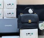 CHANEL Maxi Flap Bag with Top Handle - Image 4
