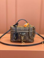 LV Vanity Chain Pouch
