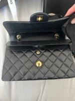 Chanel Classic Flap Medium Smooth Leather - Image 6