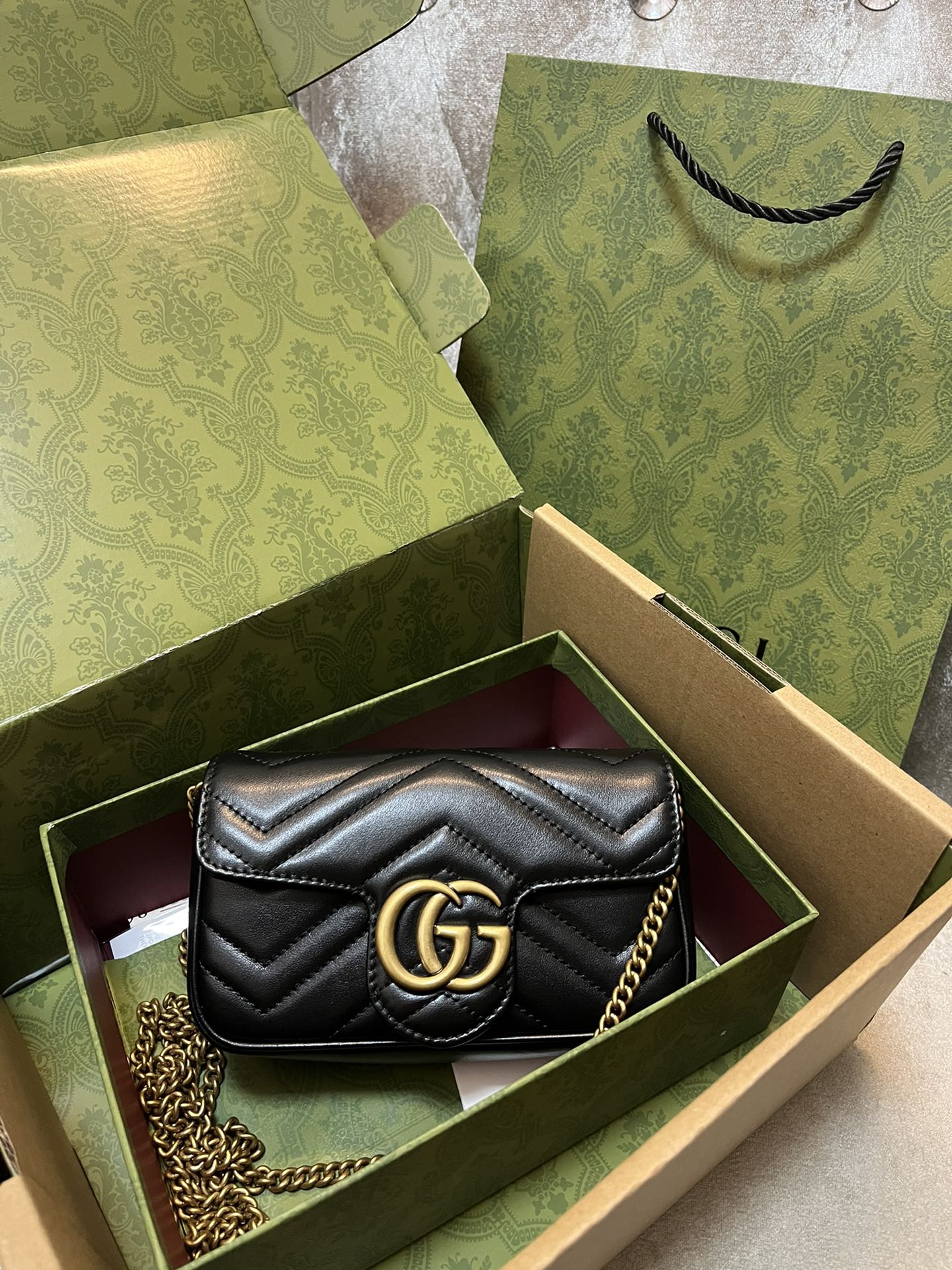 IMG_7308.jpg GG Marmont Matelasse Leather Mini Bag - Image 1