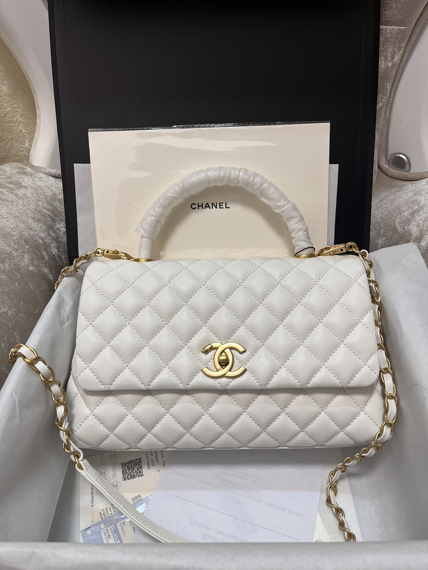 IMG_7422.jpg Chanel Coco Handle Large Double Flap Bag White - Image 1